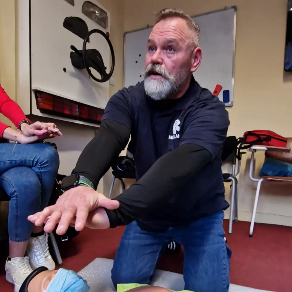 guti ambrus elsosegely szakoktato